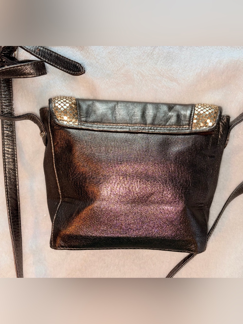 Elliott Lucca Metallic Bronze Rojo Flap Crossbody Bag - Picture 3 of 11